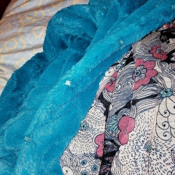 Kersh | Blue Fur Jacket - Picture 5 of 5